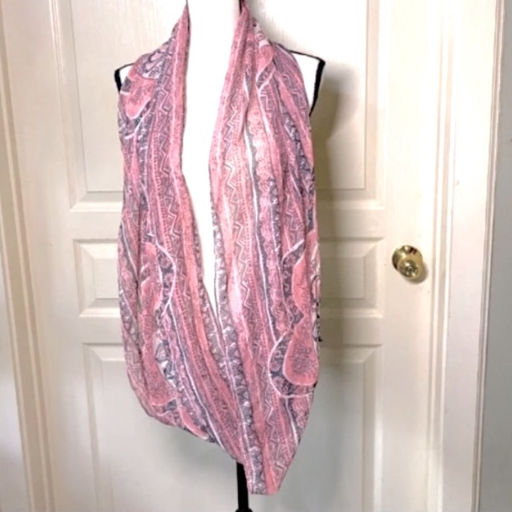 Infinity Scarf Boho Floral Pink - Picture 5 of 7